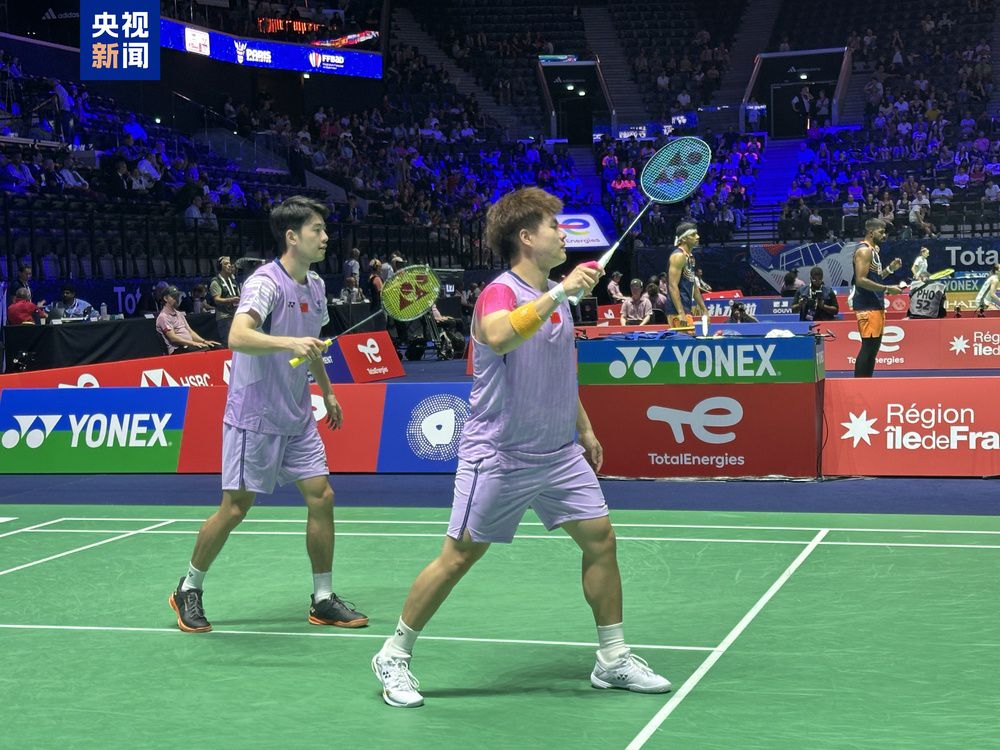 展现出惊人 展现出惊人