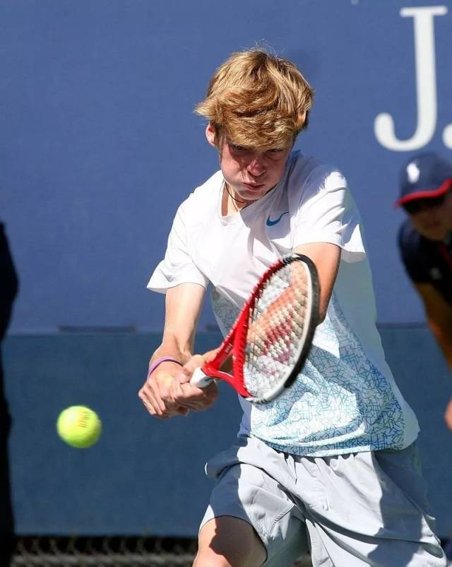 奥多姆和费 奥多姆和费