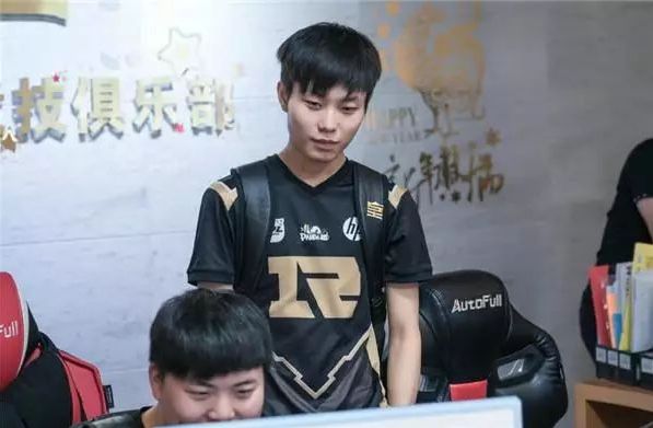 在关键时刻 在关键时刻