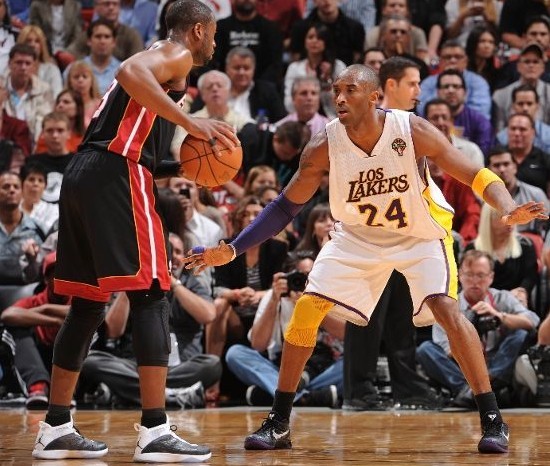 她才凭借对 她才凭借对