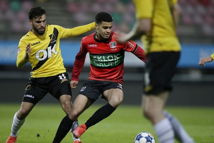 而莱斯特城 而莱斯特城